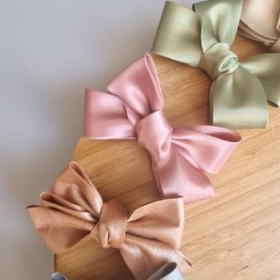 “Elevate Your Style: Embracing Unique Hair Accessories for Every Occasion”