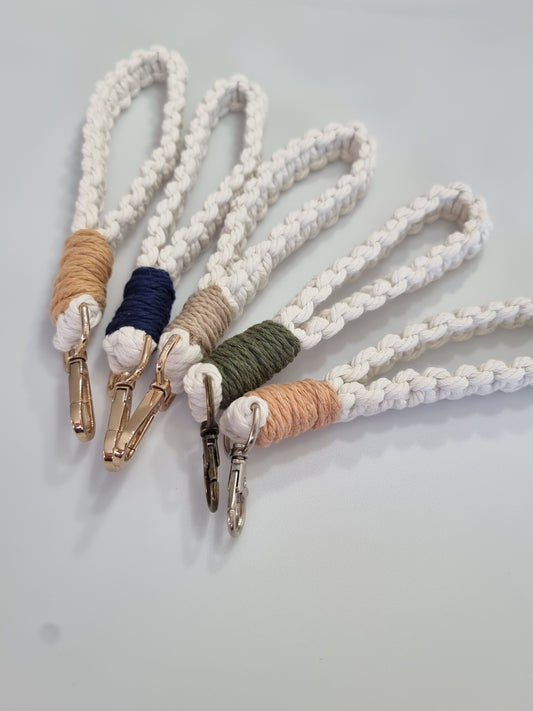 Macrame keyring / Wristlets