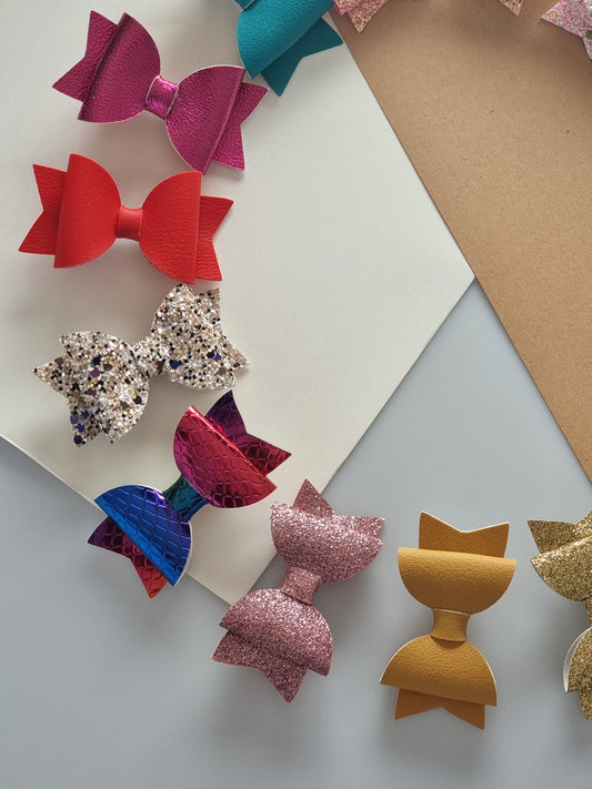 Small Hair Bows