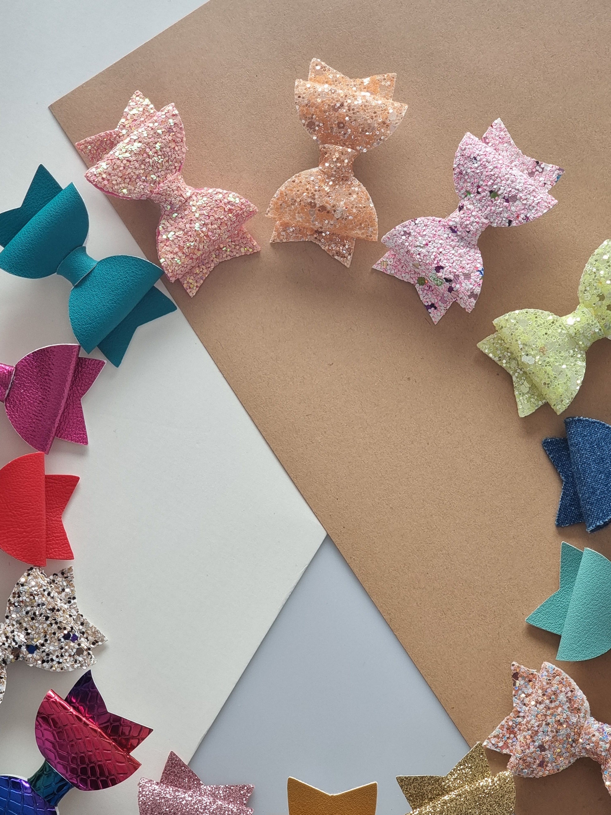 Small Hair Bows