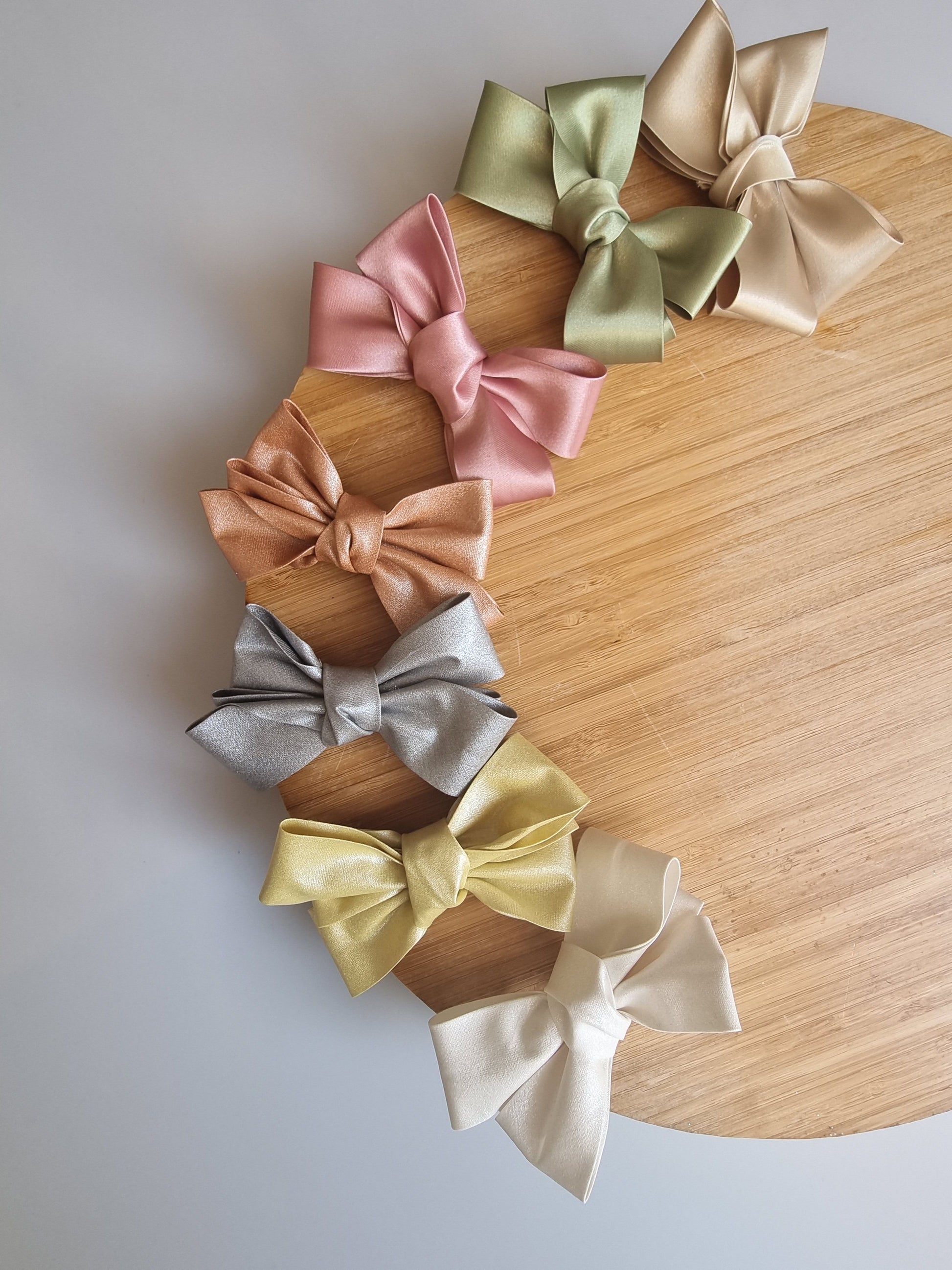Felicity Bows
