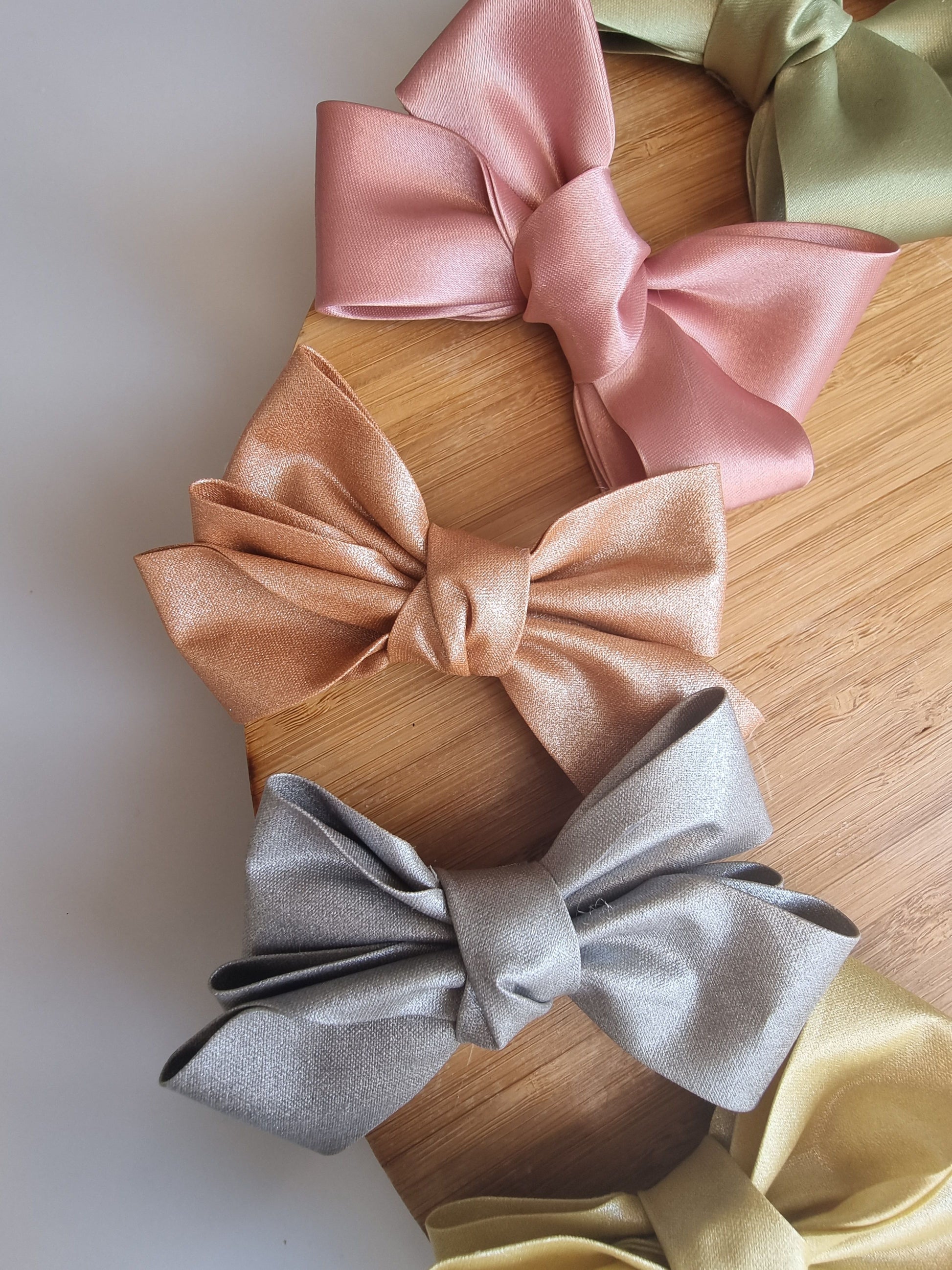 Felicity Bows